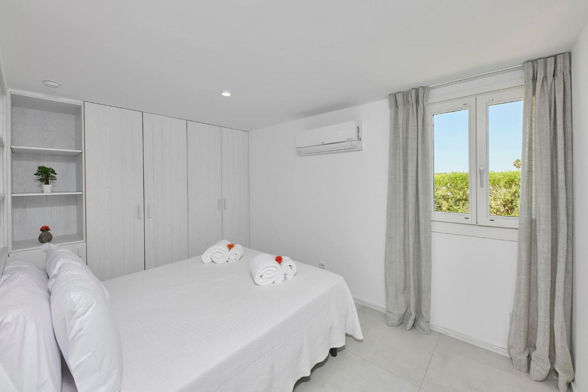 Casa Do Levante - 2 Bedroom, Ocean View Morgadinha Exterior photo